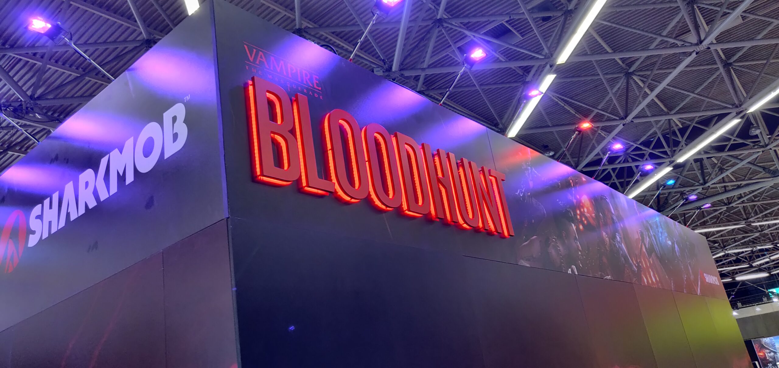 https://www.lingaexpo.pl/wp-content/uploads/2022/08/bloodhunt_linga-expo_stands-that-inspire_1-scaled.jpg